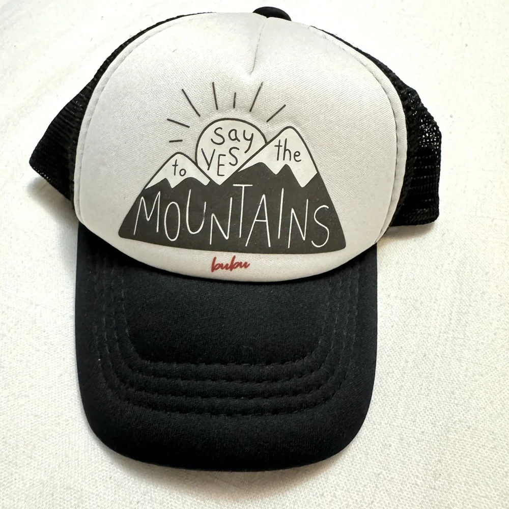 bubu | Infant “Say Yes to the Mountains” Trucker Hat | 12-18 months